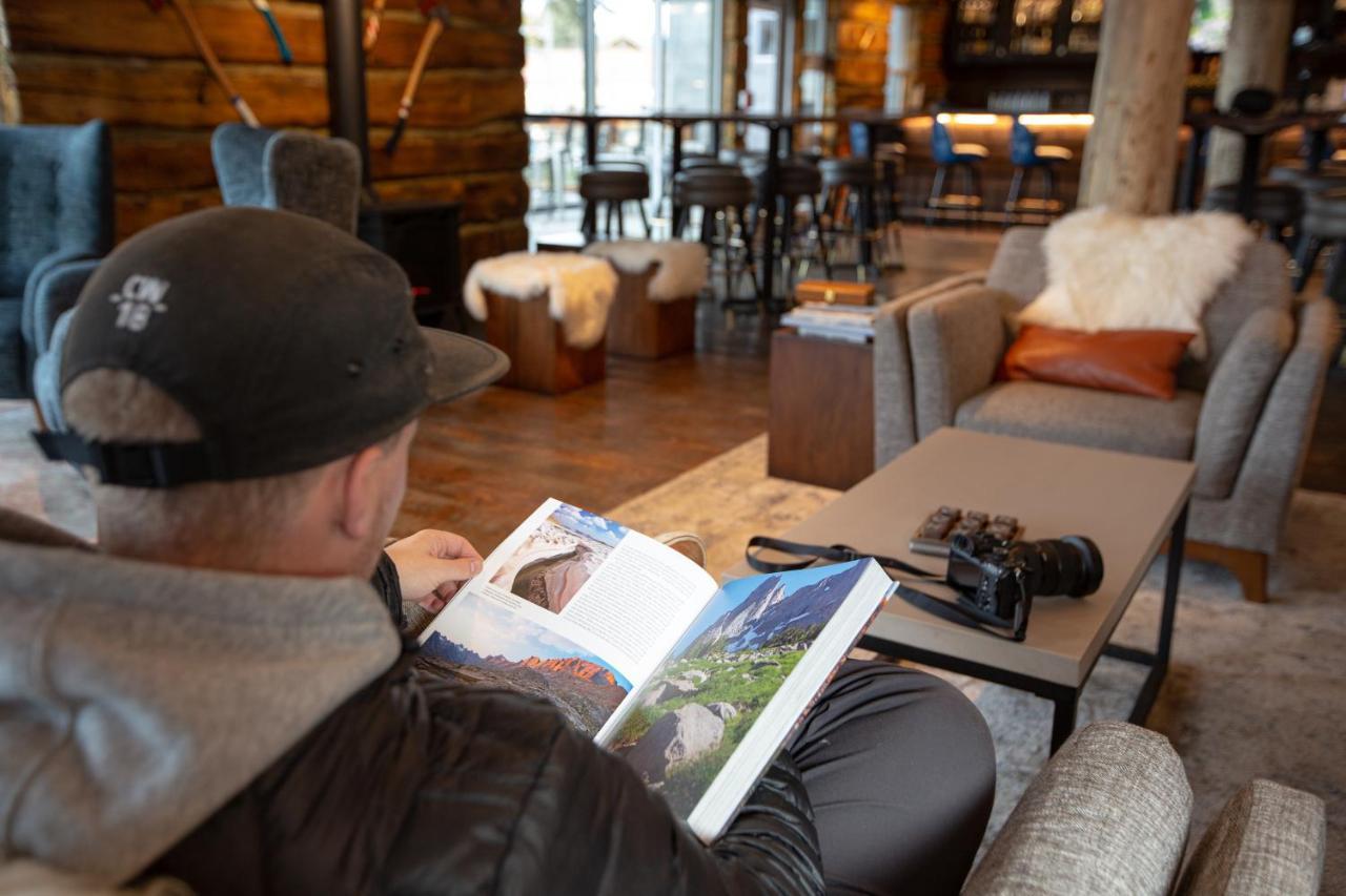 Gravity Haus Winter Park Hotel Екстериор снимка